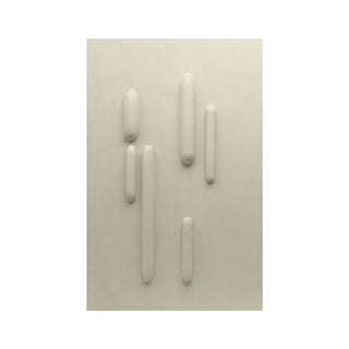 Abstract art featuring six monotone rounded rod shapes on a beige background

sku: P-10-102-112-104-0028-1