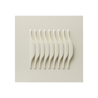 Raised wooden pattern artwork with symmetrical freeform shapes in the center

sku: P-10-102-112-104-0035-1